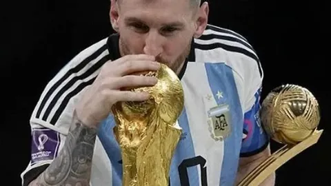 【英超焦点战】周三010：利物浦与纽卡斯尔联狭路相逢