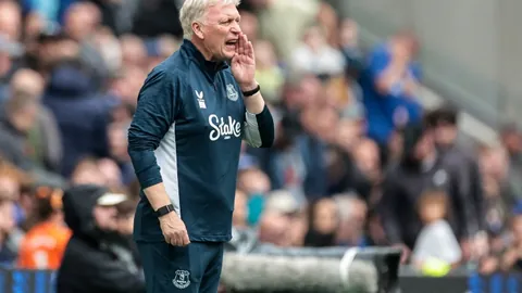 国安半场领先三镇 1-0 法比奥头球建功