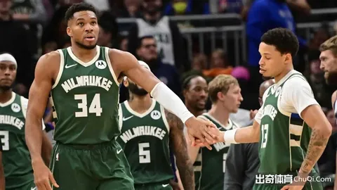 英格兰B费欧战10次点球得手，仅次于阿圭罗纪录。